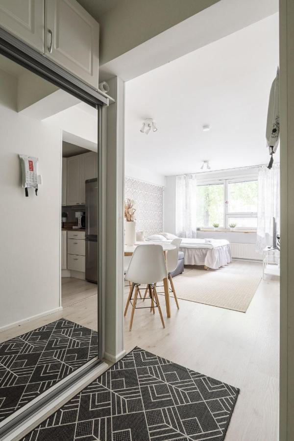 "Pieni Verka" - Homelike 1Br Apartment Next To Restaurants Tampere Exteriér fotografie